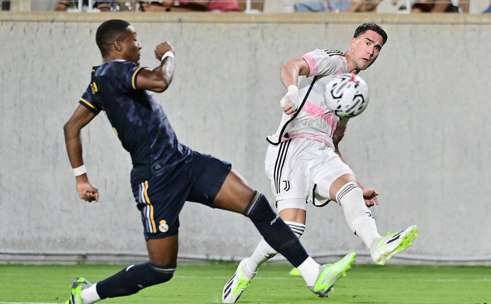 穆古鲁扎焦点对战，梅西与30激战尤文图斯分钟，大比分获胜胜负难料！